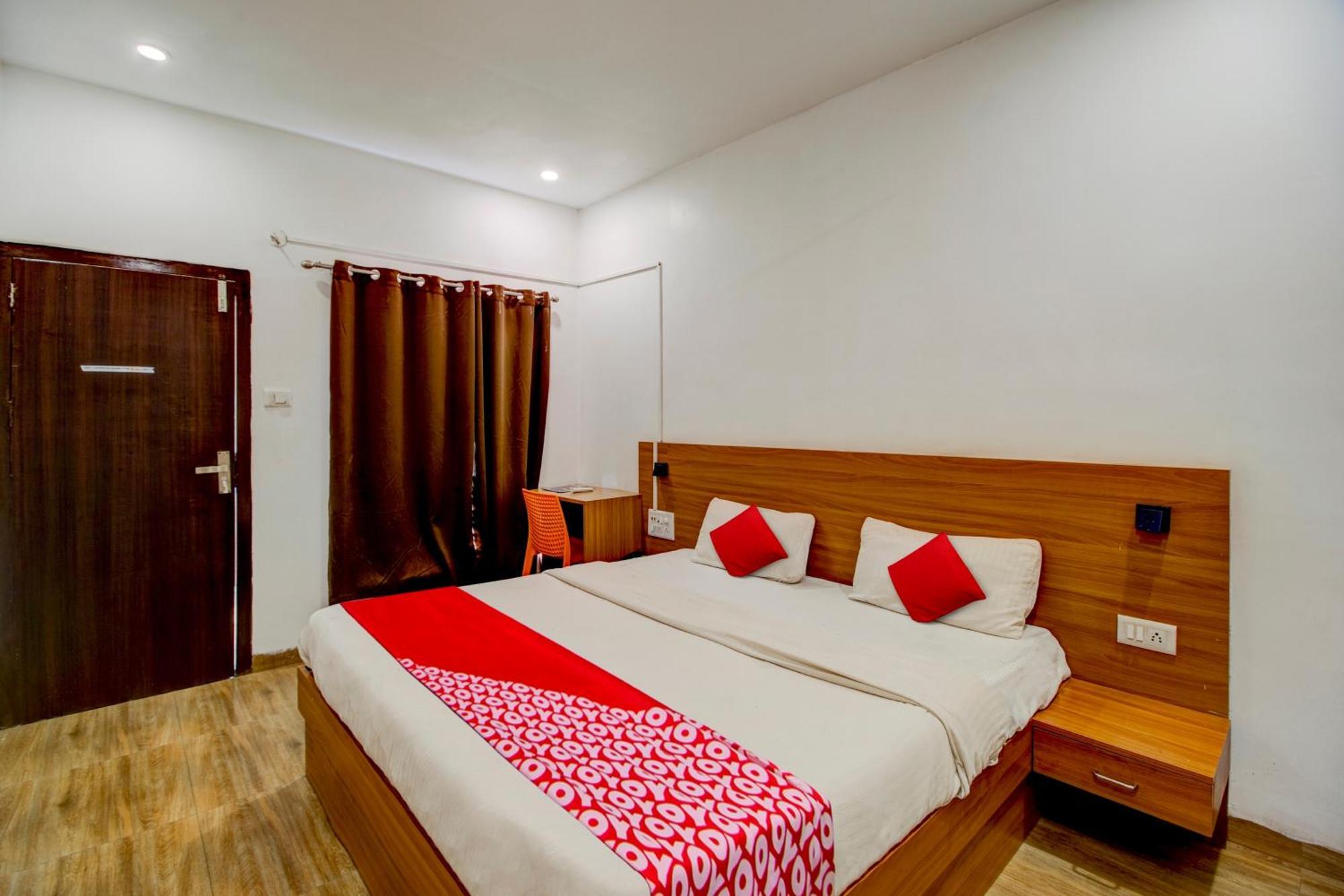 Hotel O Hill View Residency Near Aca Stadium Guwahati Exterior foto